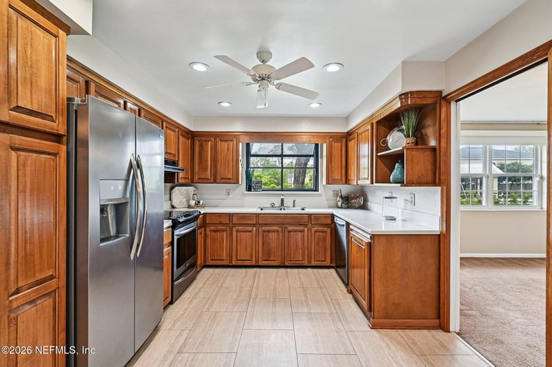 8507 Synhoff Dr, Jacksonville, FL 32216