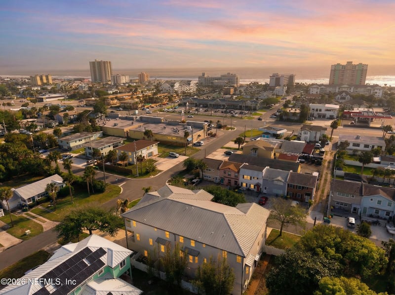 400 14th Ave #B, Jacksonville Beach, FL 32250