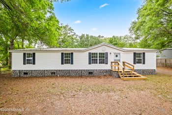 4318 Deerfield Cir, Macclenny, FL 32063