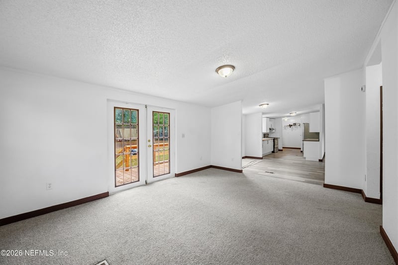 4318 Deerfield Cir, Macclenny, FL 32063