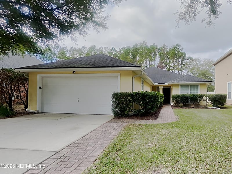 3814 Hidden View Dr, Orange Park, FL 32065