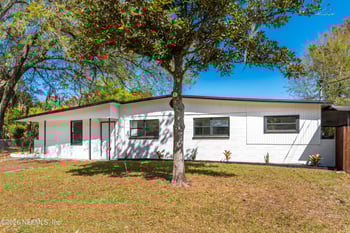 7541 Strato Rd, Jacksonville, FL 32210