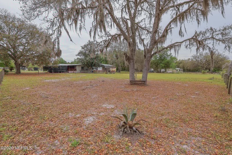 239 Lynne Dr, Palatka, FL 32177