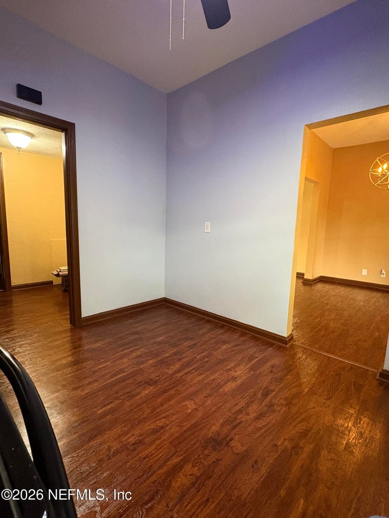 6044 Sabre Dr, Jacksonville, FL 32244