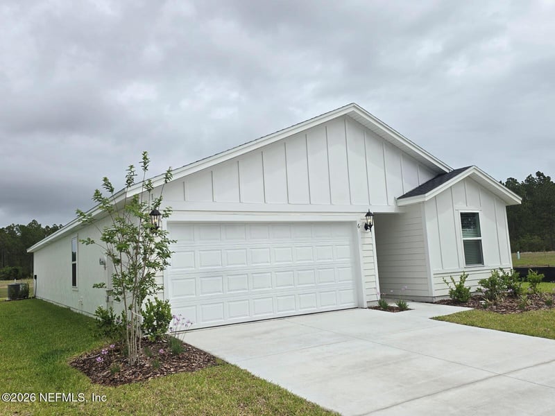 6 Dilly Ct, Palm Coast, FL 32164