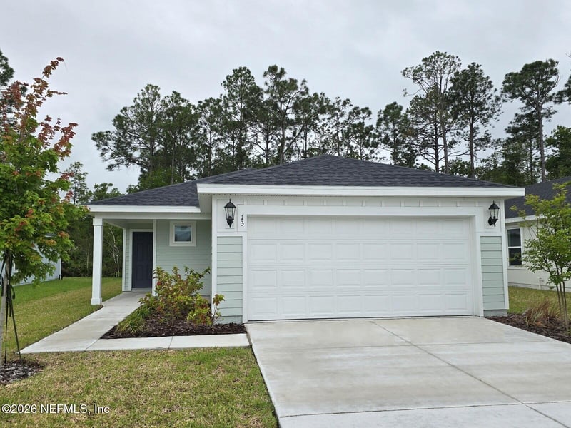 13 Dilly Ct, Palm Coast, FL 32164