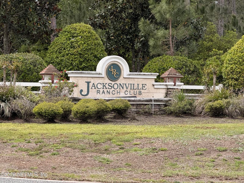 10107 Hunters Chase Ct, Jacksonville, FL 32219