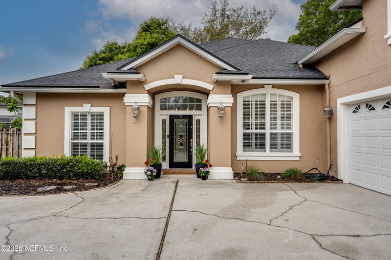 1124 Ashmore Dr, St Johns, FL 32259