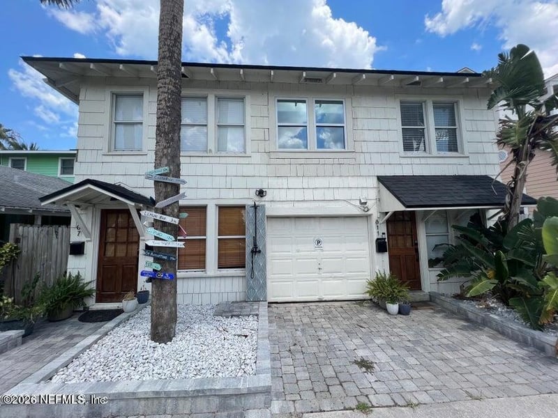 809 2nd St, Jacksonville Beach, FL 32250
