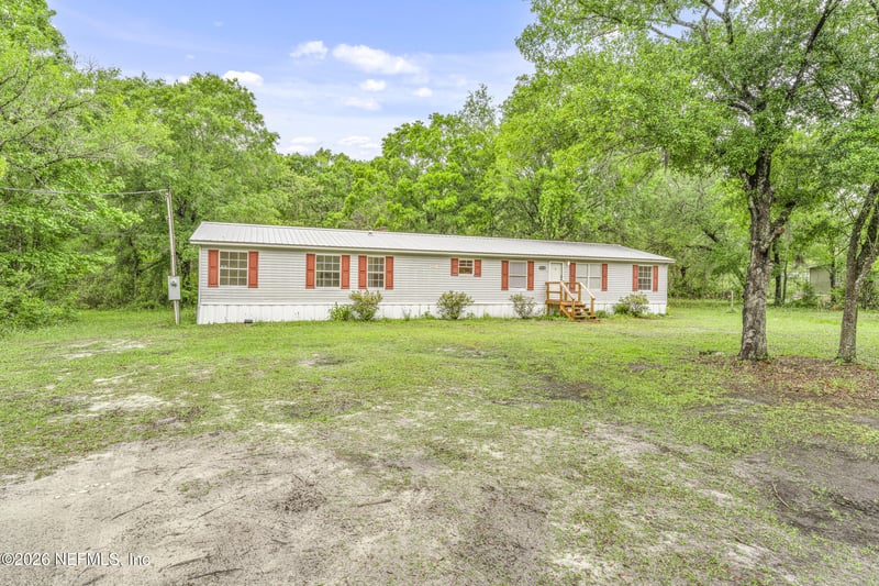 9715 Mcmahon Ave, Hastings, FL 32145