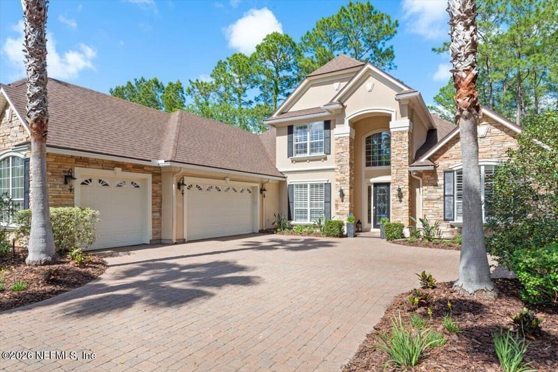 240 St Johns Forest Blvd, St Johns, FL 32259