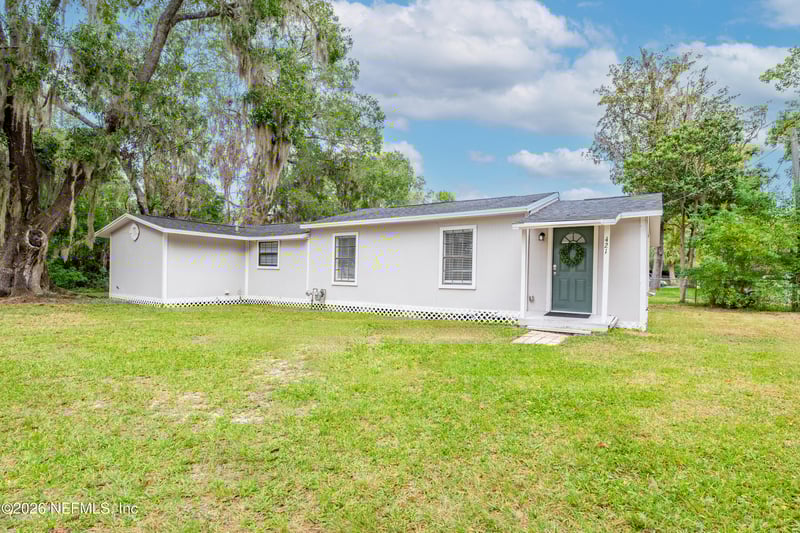 421 Polk St, Starke, FL 32091