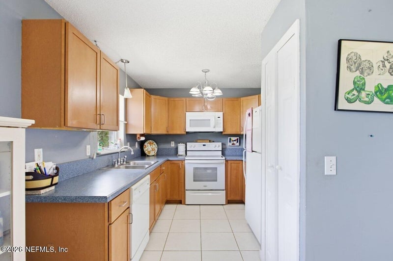 444 Island View Cir, St Augustine, FL 32095