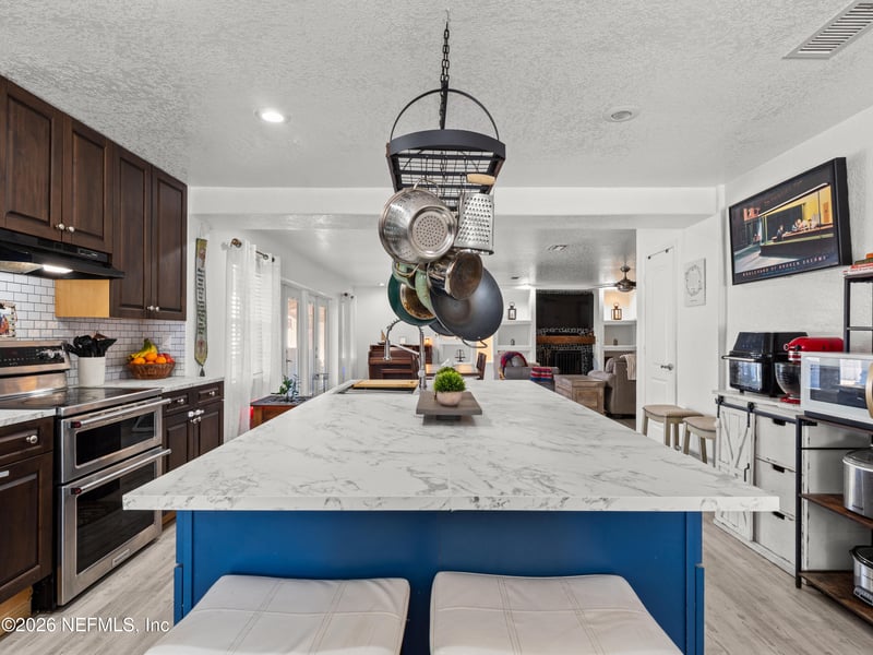 14 Whetstone Ln, Palm Coast, FL 32164