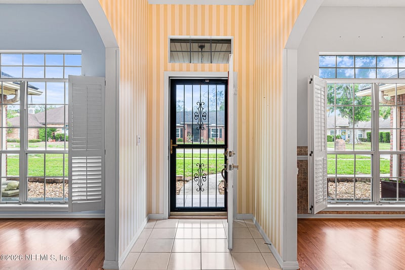 4526 Princess Labeth Ct, Jacksonville, FL 32258