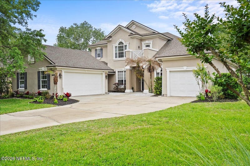 2470 Country Side Dr, Fleming Island, FL 32003