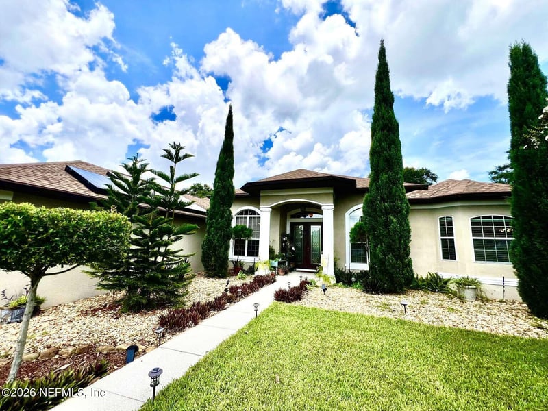 16325 Magnolia Bluff Dr, Montverde, FL 34756