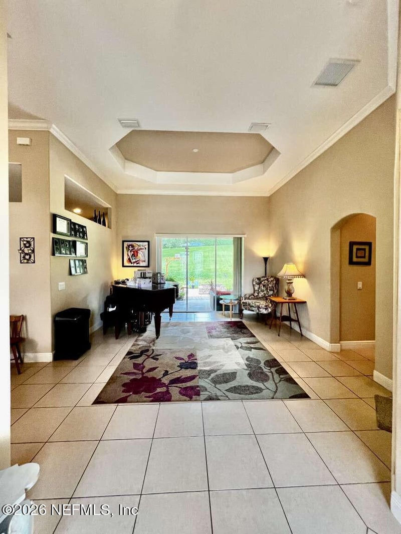 16325 Magnolia Bluff Dr, Montverde, FL 34756