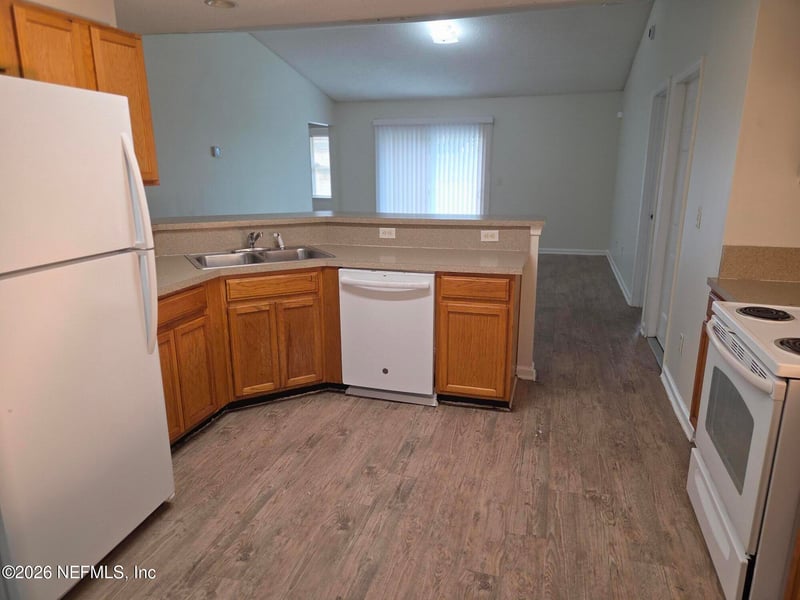 3762 Lauren Oak Ln, Jacksonville, FL 32221