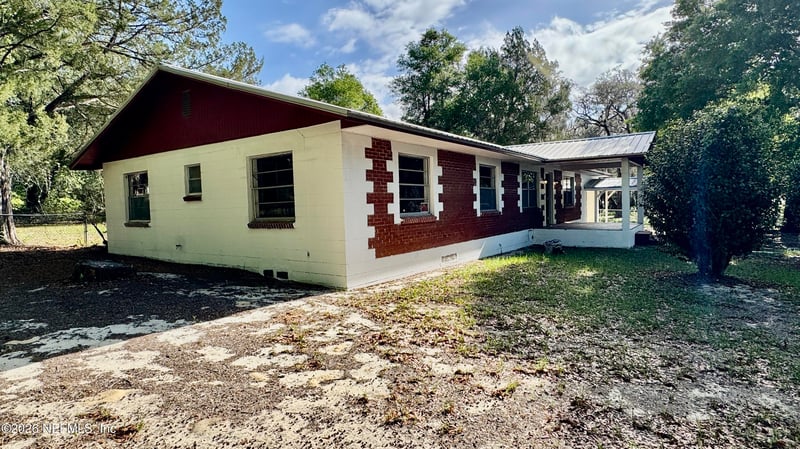 1942 State Road 20, Hawthorne, FL 32640