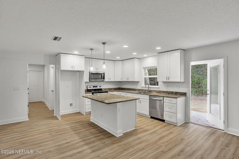 4881 Chickpea St, Middleburg, FL 32068