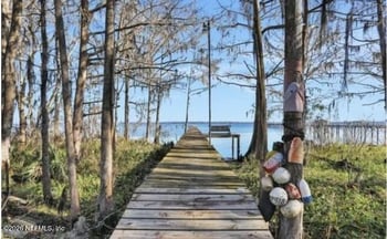 6589 Seldom Rest Rd, Green Cove Springs, FL 32043