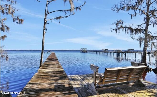 6589 Seldom Rest Rd, Green Cove Springs, FL 32043