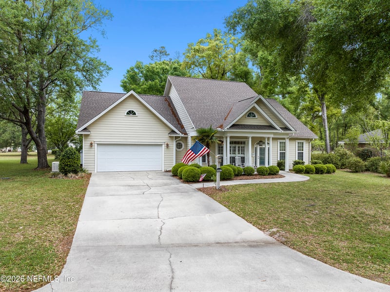 23339 Meadowview Dr, Live Oak, FL 32064