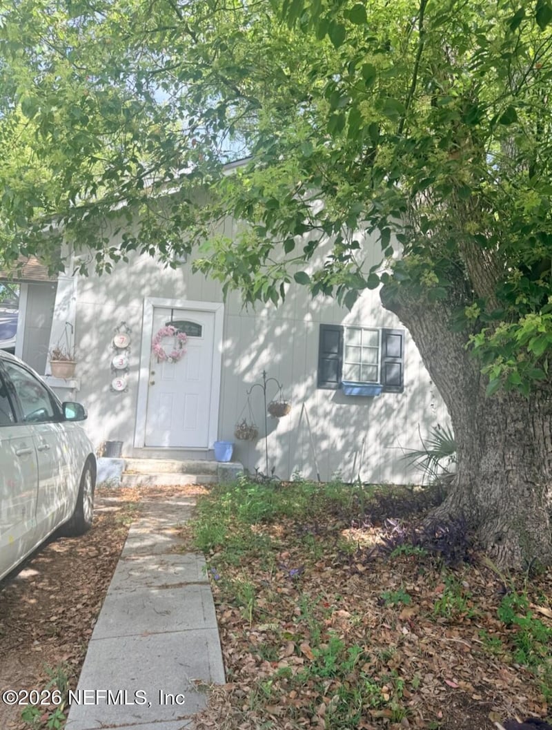 733 Escambia St, Jacksonville, FL 32208