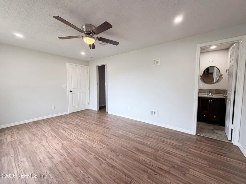 287 Gano Ave, Orange Park, FL 32073