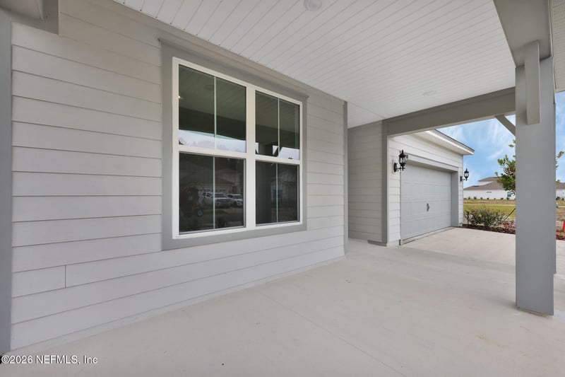 3481 Americana Dr, Green Cove Springs, FL 32043