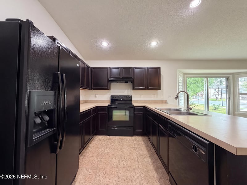 11862 Alexandra Dr, Jacksonville, FL 32218