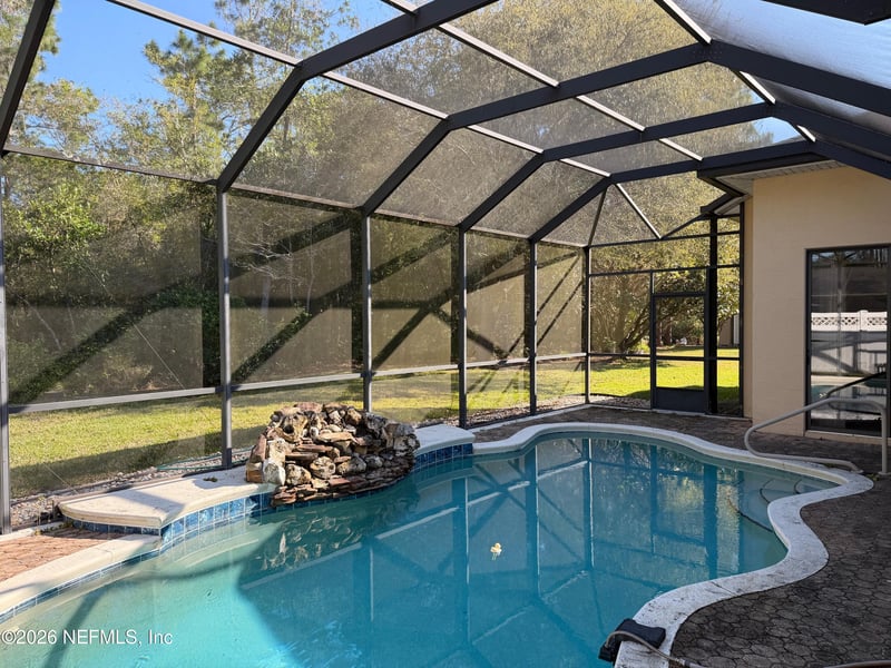 31 Woodhollow Ln, Palm Coast, FL 32164