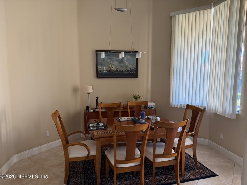 31 Woodhollow Ln, Palm Coast, FL 32164