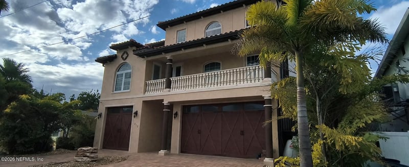 352 145th Ave, Madeira Beach, FL 33708