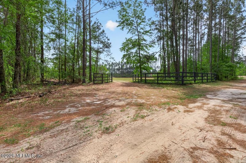 15559 County Road 108, Hilliard, FL 32046