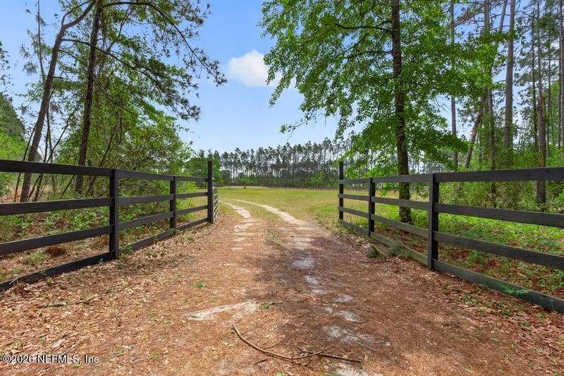 15559 County Road 108, Hilliard, FL 32046
