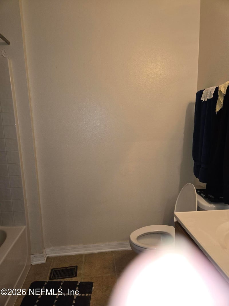 7070 St Ives Ct, Jacksonville, FL 32244