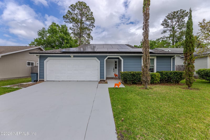 7345 Amandas Crossing Dr, Jacksonville, FL 32244