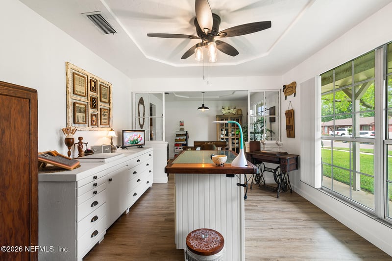 8208 Worm Wood Rd, Jacksonville, FL 32210