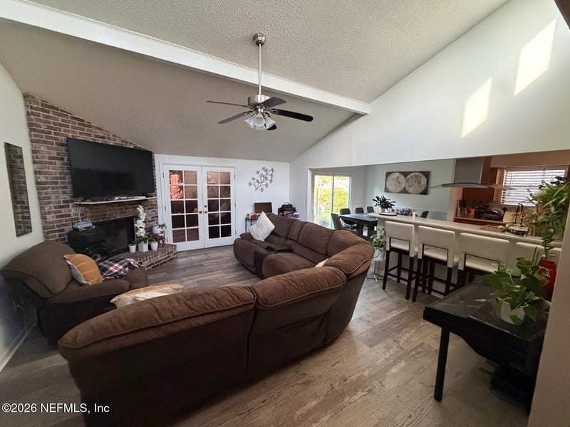 4235 Queensway Dr, Jacksonville, FL 32257