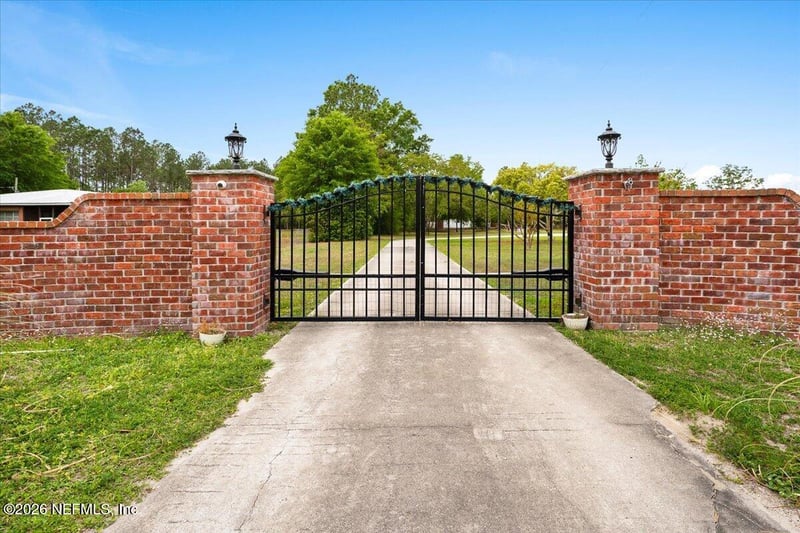 4400 South County Rd 229, Glen St Mary, FL 32040