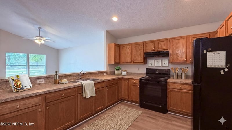 8678 Sibbald Rd, Jacksonville, FL 32219