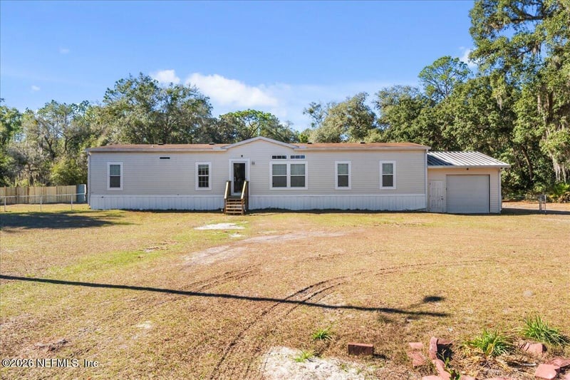 107 Tyre Rd, Palatka, FL 32177