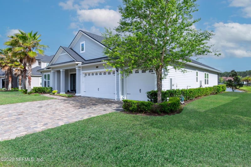 228 Conquistador Rd, St Johns, FL 32259