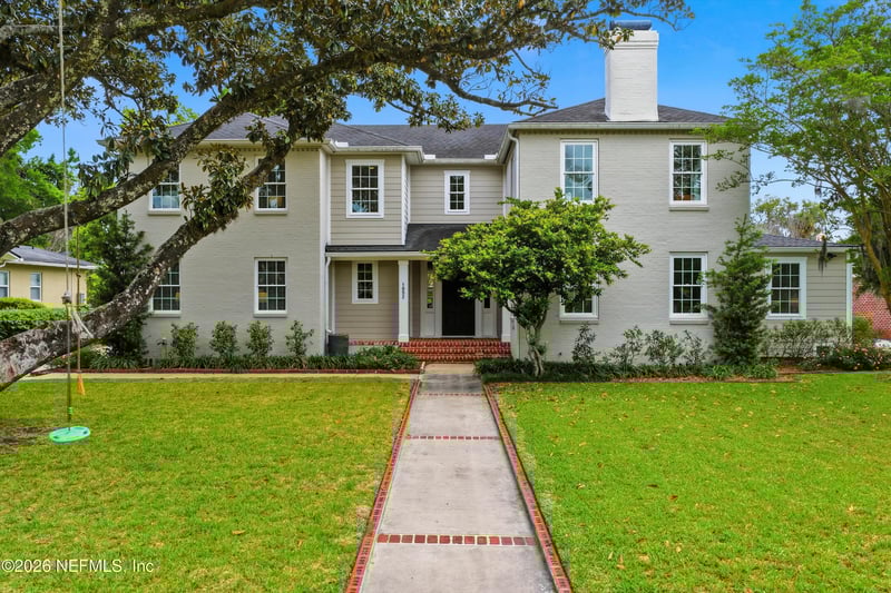 1052 Holly Ln, Jacksonville, FL 32207
