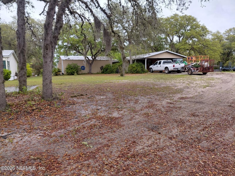 118 Robin Rd, Pomona Park, FL 32181