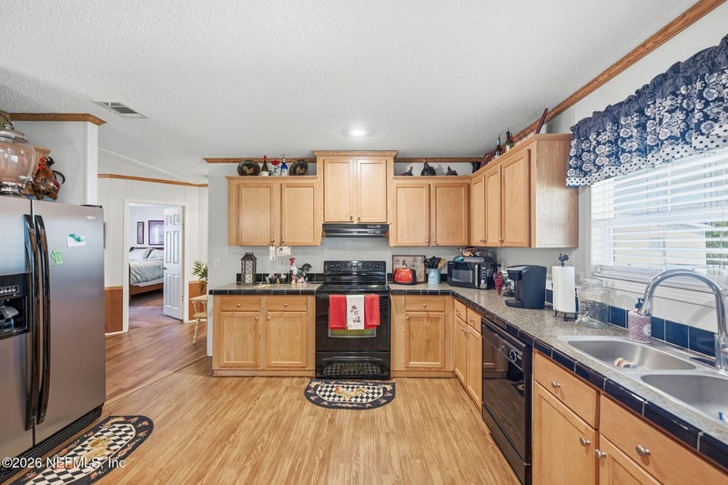 115 Vermont Ave, Crescent City, FL 32112