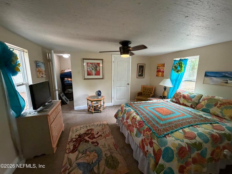 85045 Lonnie Crews Rd, Fernandina Beach, FL 32034