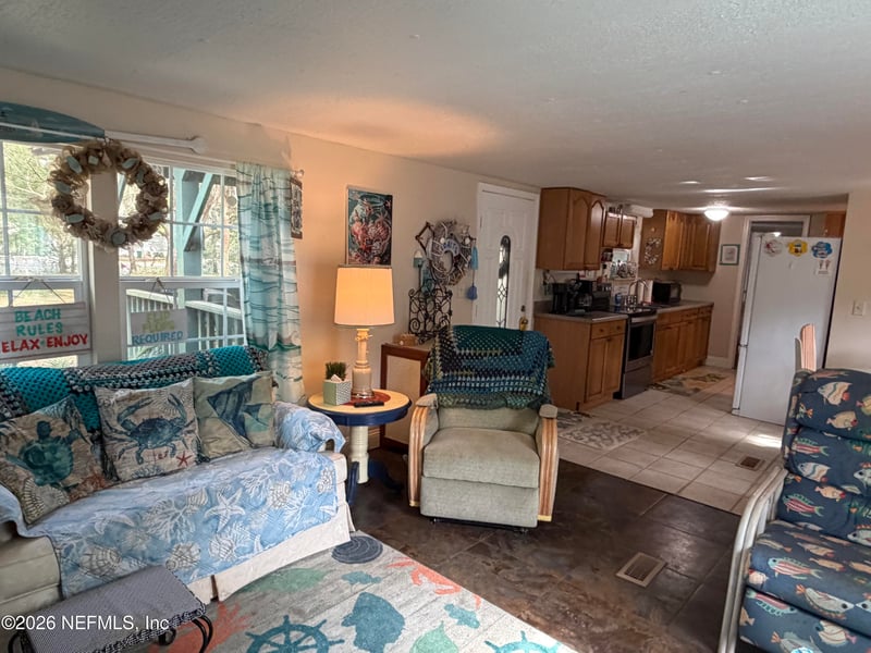 85045 Lonnie Crews Rd, Fernandina Beach, FL 32034